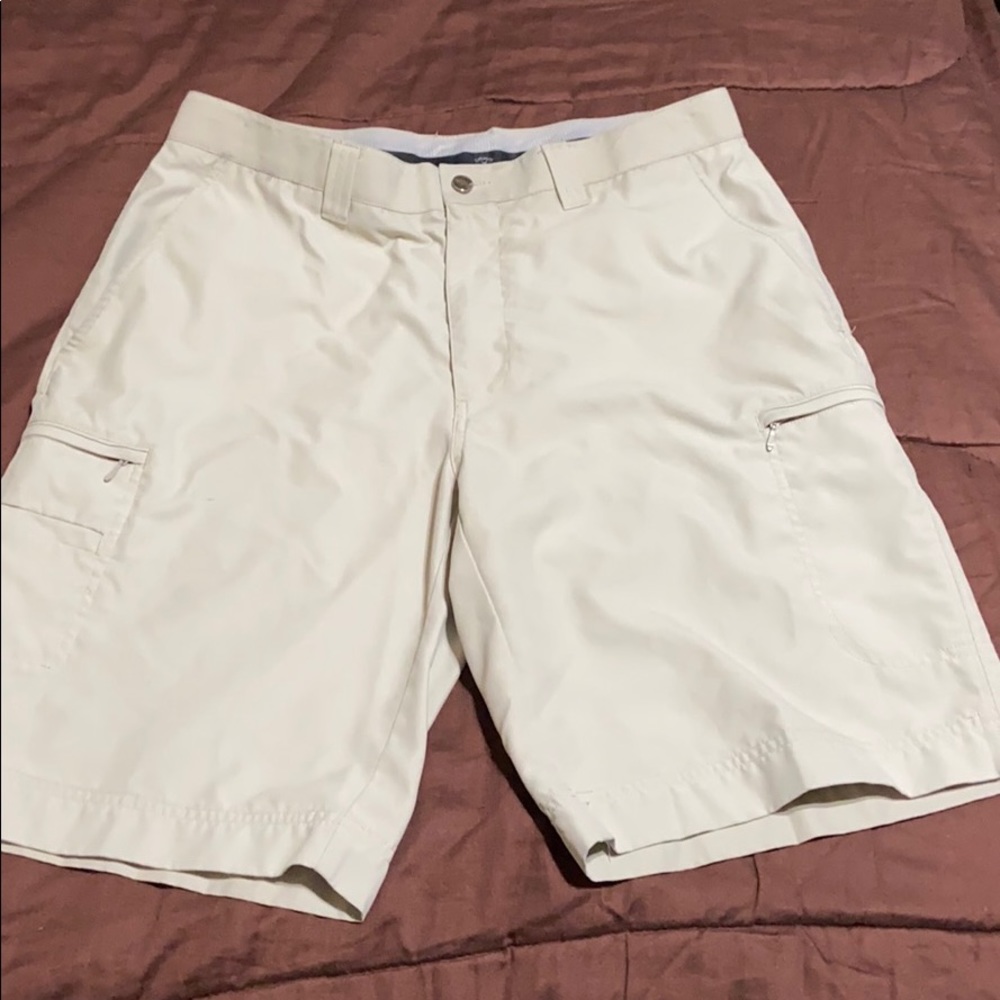 Men’s Callaway Golf Shorts. GUC!